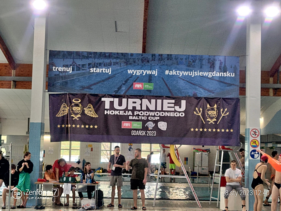 Hokej pod wodą Walenie 2023